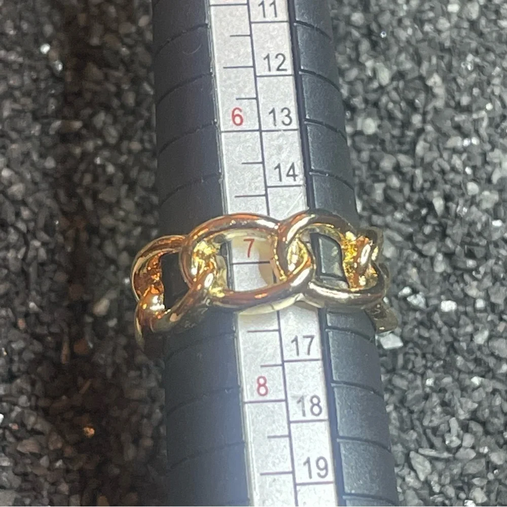 Hand Crafted Gold Tone‎ Chain Ring Band Size 7
